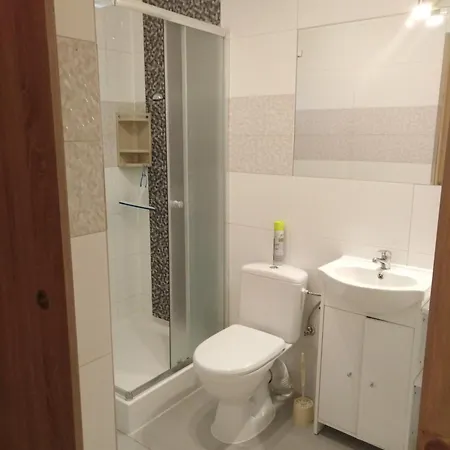 Nad Jeziorem/seehaus 1a * Letowo (West Pomeranian)