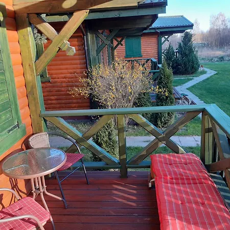 Domek letniskowy Nad Jeziorem/seehaus 1a *