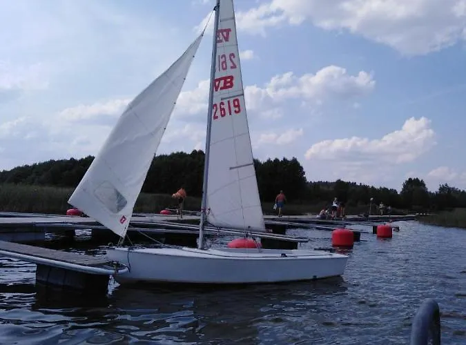 Nad Jeziorem/seehaus 1a * Letowo (West Pomeranian)