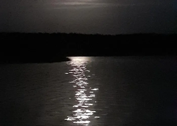 Nad Jeziorem/seehaus 1a 롯지 Letowo (West Pomeranian)